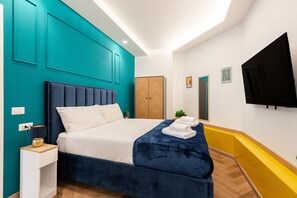 1 bedroom, desk, iron/ironing board, travel cot - Ourplaces Sacchetti (Roma)