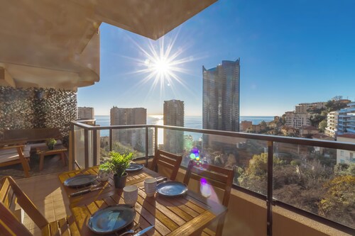 Détendez-vous dans ce logement calme et élégant de 45 m² avec terrasse et vue mer