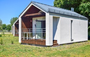 Exterior - Cozy home in Nowe Warpno (Nowe Warpno)