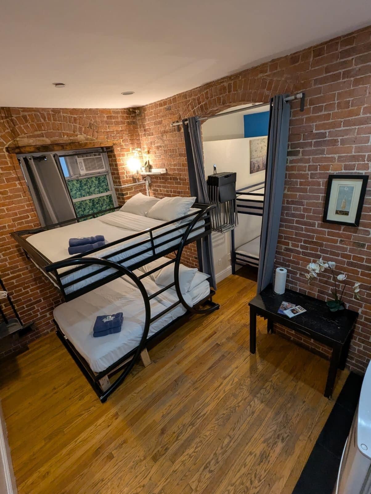 Deluxe Studio | Living area