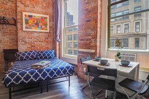 Classic Studio, City View, Tower | Living area