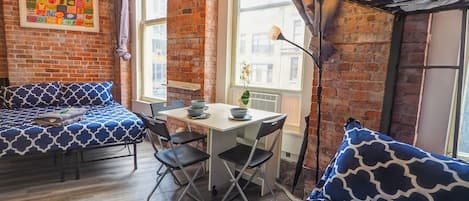 Classic Studio, City View, Tower