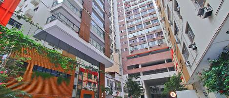 Façana frontal de l'allotjament