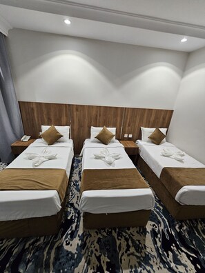 Dreibettzimmer, Stadtblick