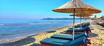 Perla Modern Penthouse 272