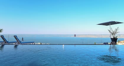 Villa Selavi - Privet Infinity Pool