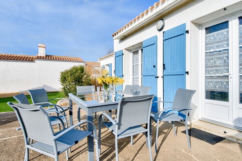 Jolie maison à l'Epine avec jardin pour 8 pers.