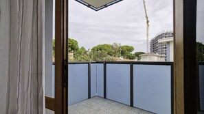 Appartement, 1 slaapkamer, balkon, uitzicht op de stad | Balkon