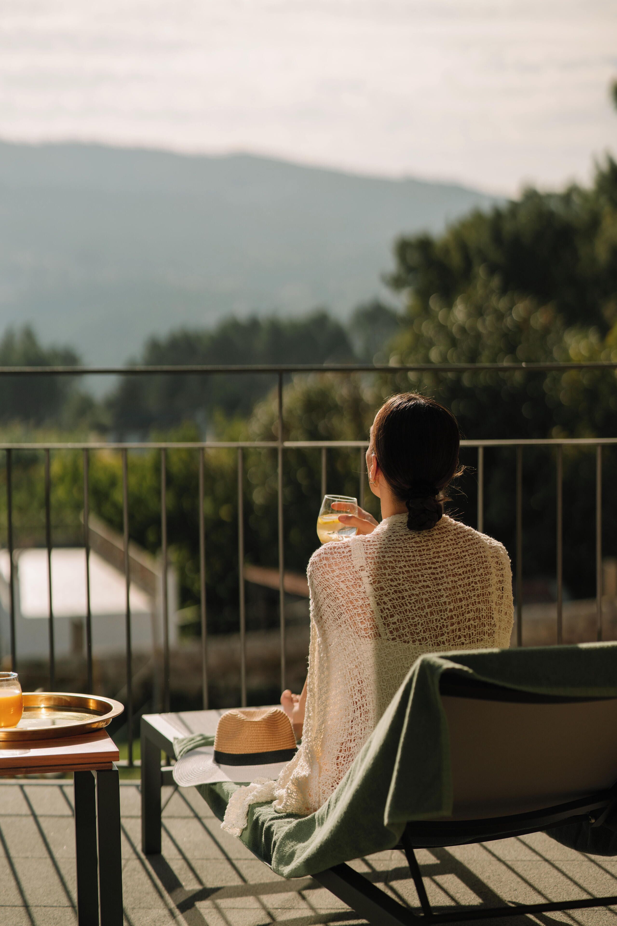 Ropa de cama de alta calidad, cubrecamas y colchones con efecto memoria 