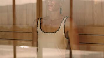 Ruang perawatan pasangan, sauna, hot tub, ruang uap, dan perawatan tubuh