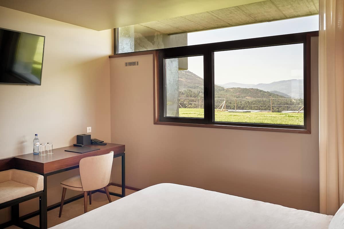 Classic Double or Twin Room, Mountain View | Mountain view
