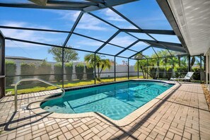 Pool - BBQ & Pool Day! Large 4B 12 minutes to the Beach! (Largo)