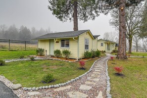 Apartment (0 Bedroom) | Interior