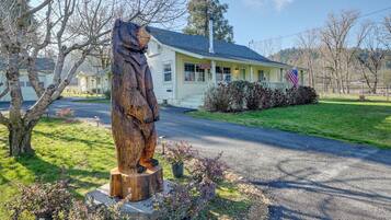 Apartment (0 Bedroom) | Interior