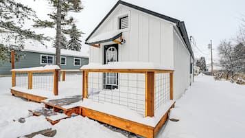 House (1 Bedroom) | Interior