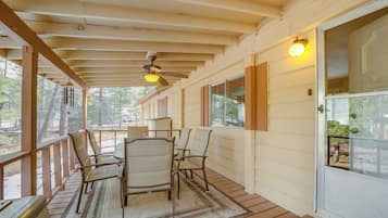 House (2 Bedrooms) | Bahagian dalam