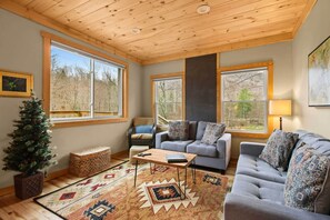 House (1 Bedroom) | Interior - 'the Nuthouse on Squirrel Creek': Ski, Hike & Fish (Newland)