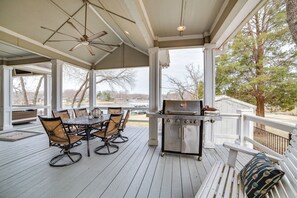 House (4 Bedrooms) | Interior - Dock & Lake Access: Gem on Cedar Creek Reservoir (Mabank)