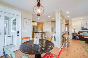 House (4 Bedrooms) | Interior - Dock & Lake Access: Gem on Cedar Creek Reservoir (Mabank)