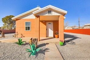 Front of property - 3 Mi to Elephant Butte Lake: Cozy Retreat! (Truth or Consequences)