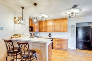 Cottage (2 Bedrooms) | Interior