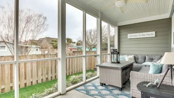 Cottage (2 Bedrooms) | Interior