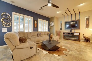 House (3 Bedrooms) | Interior - Putting Green & Hot Tub: Goodyear Retreat! (Goodyear)
