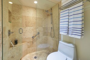 Apartment (1 Bedroom) | Interior - Mtn-view Condo w/ Pool Access in Palm Springs! (Palm Springs)