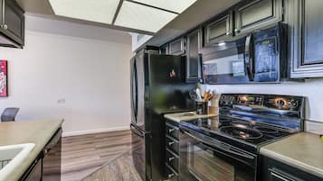 Apartment (1 Bedroom) | Interior