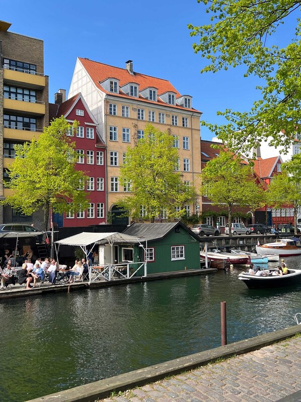 Apartment | 2 bedrooms - The Apartment Upstairs Canal Penthouse in Copenhagen (Copenhagen)