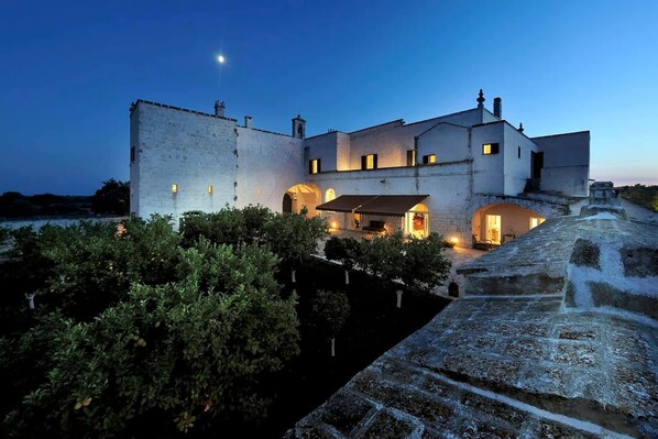 Villa, Smoking | 6 bedrooms