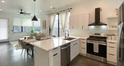 Modern Home Near the University of Texas