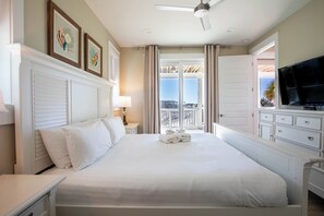 6 bedrooms, iron/ironing board, travel crib, free WiFi - N Cape, private spa, comm pool, ensuites galore, pets considered, beach gear (Port St Joe)
