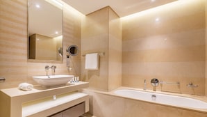 Apartment - Elegant 1BR Near Wafi Mall Central Dubai Stay (Dubai)