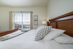 Condo, 3 Bedrooms | 3 bedrooms, free WiFi - Pool View Penthouse 3 Bedroom Condo (Orlando)