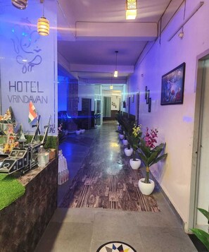 Front of property - Syrus Hotel Vrindavan (Mathura)