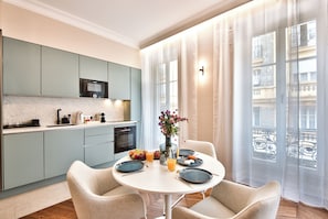 Private kitchen - APARTHOTEL 9 ALBERTI (Nice)