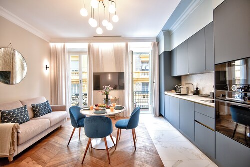 APARTHOTEL 9 ALBERTI