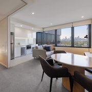 Oaks Melbourne Flemington Suites