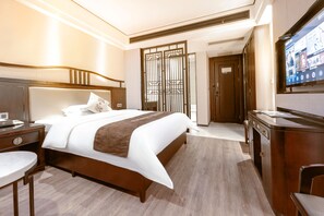 Phòng đơn Premier, quang cảnh sông | Màn/rèm cản sáng, phòng cách âm, bàn ủi/dụng cụ ủi quần áo