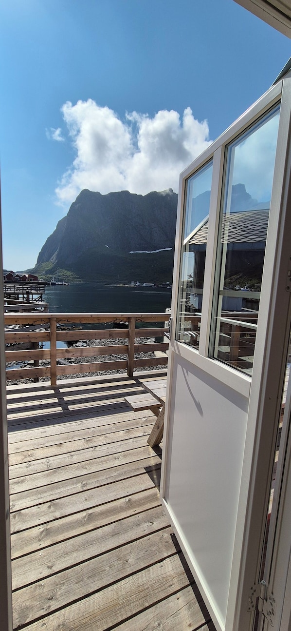 Deluxe Cabin no.11, 3 Bedrooms, Mountain View | Terrasse/patio