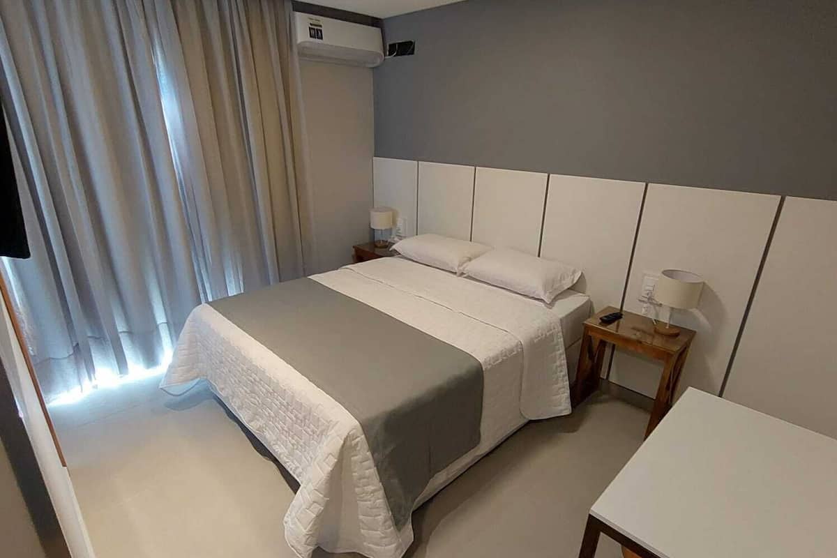 Comfort Üç Kişilik Oda, Klima | Minibar, dizüstü bilgisayar çalışma alanı, güneşlik/perde