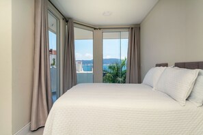 4 bedrooms, free WiFi