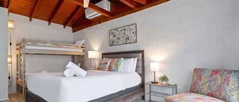 1 bedroom, iron/ironing board, WiFi, bed sheets