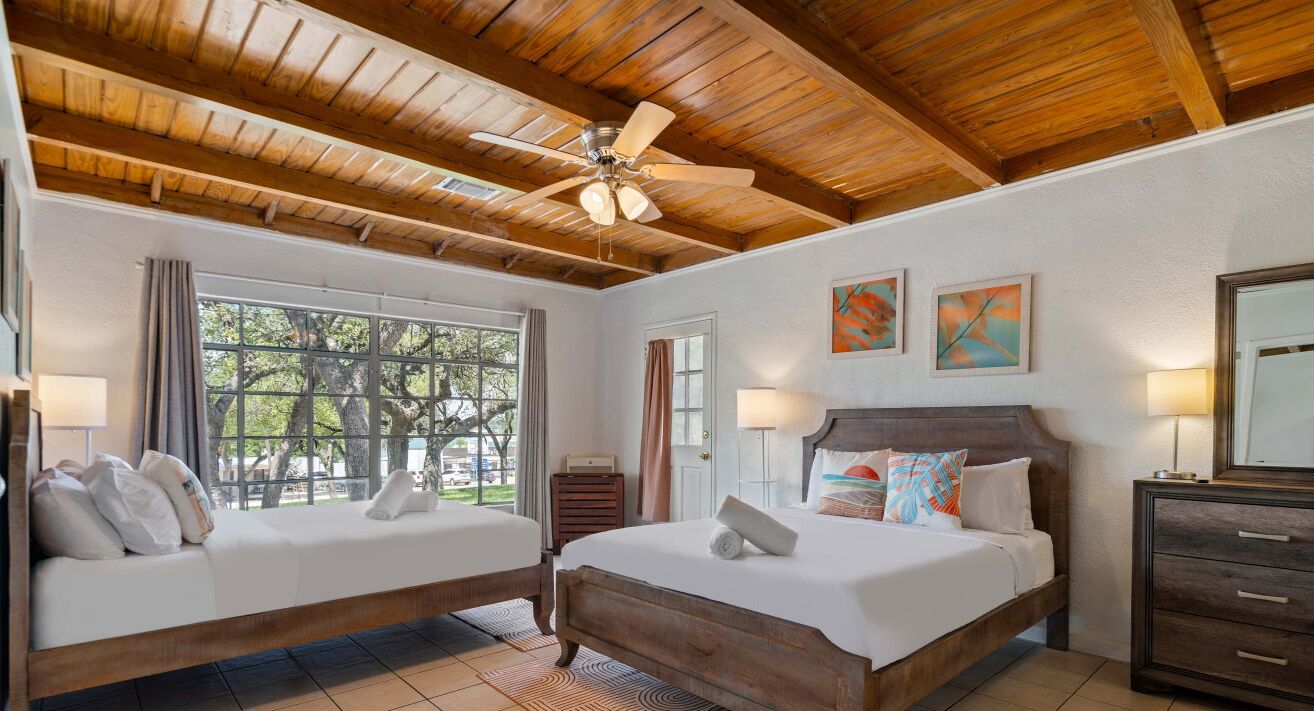 1 多间卧室、熨斗/熨衣板、免费 WiFi、床单