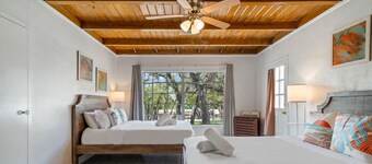 LakeTravis Bungalow7