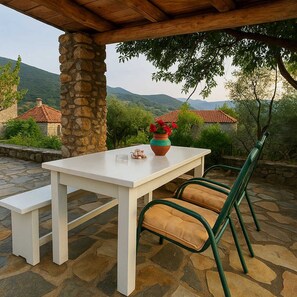 屋外ダイニングエリア