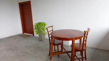 Bahagian luar