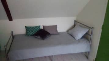 1 chambre, fer et planche Ă repasser, Wi-Fi, draps fournis