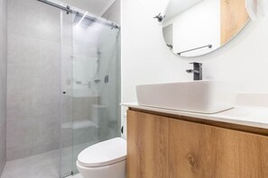 Hair dryer, towels